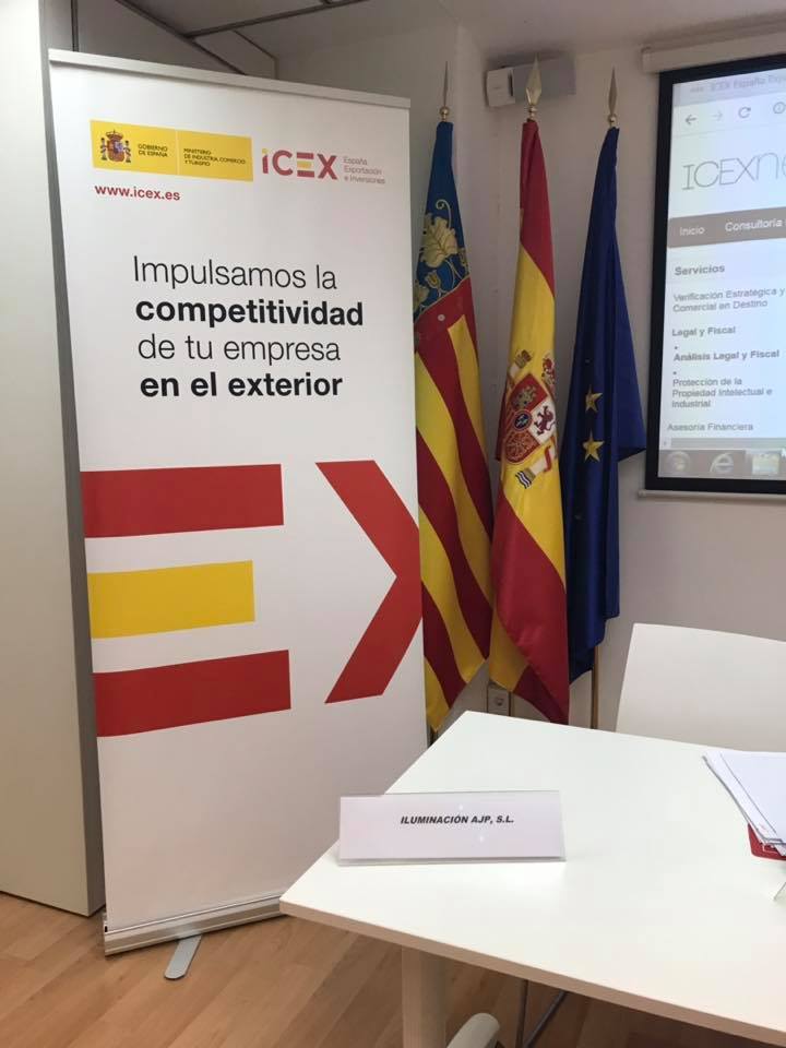 Visita a ICEX de Grupo Iluminación AJP